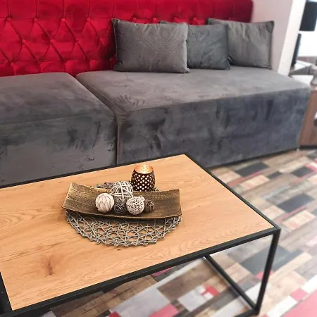 Boutique Apartment *